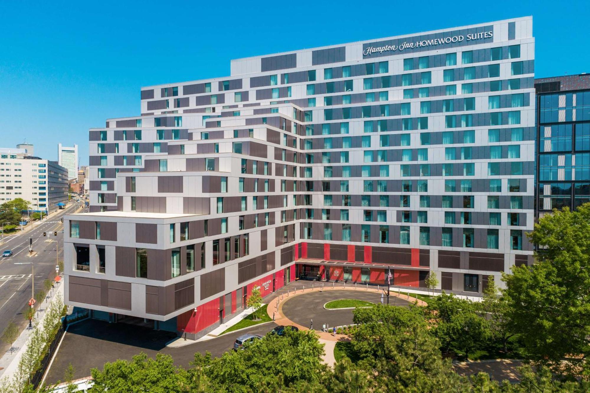 7 Business Hotels in South Boston That Stand Out