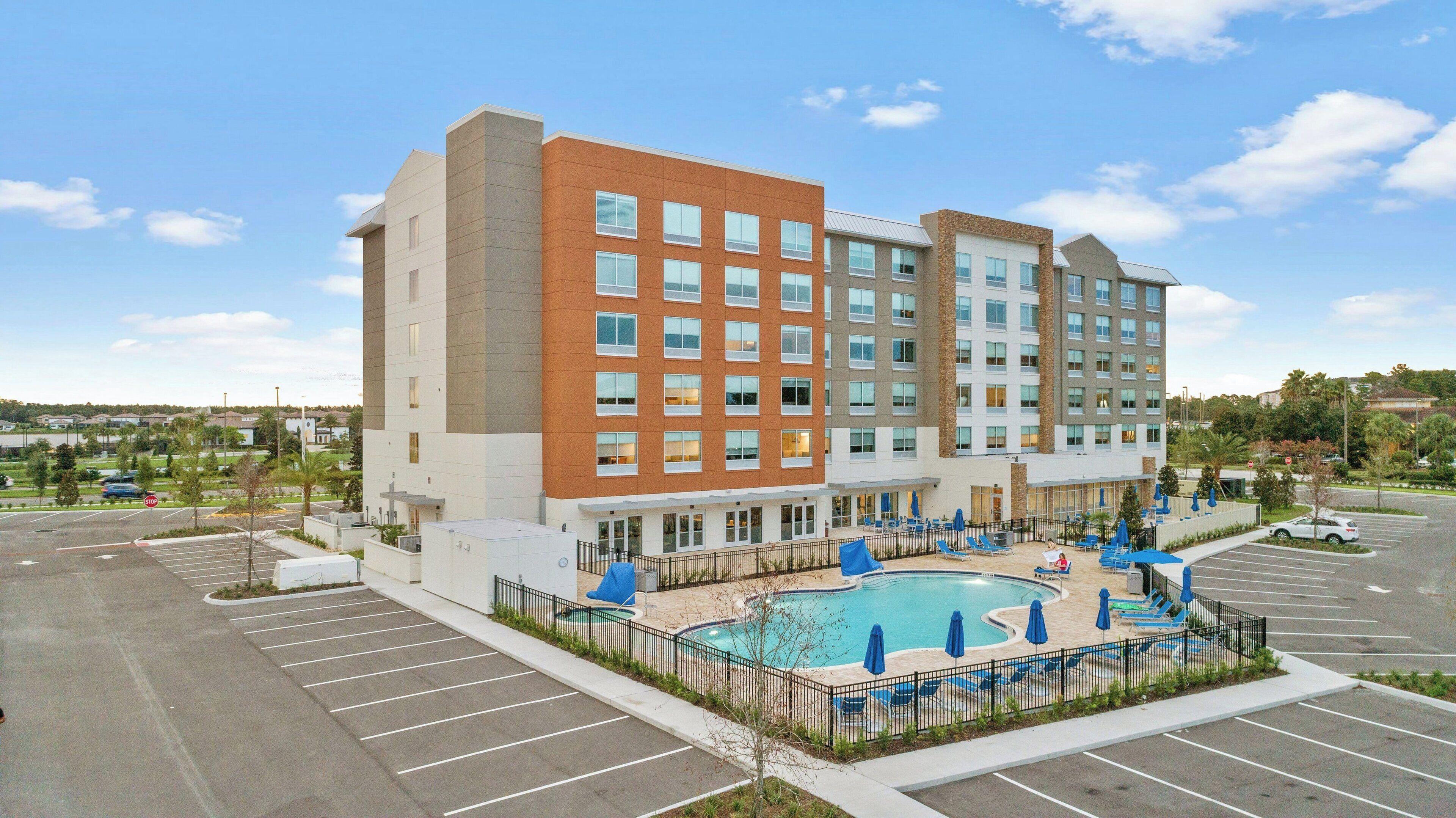 11 Business Hotels in Lake Buena Vista That Deliver