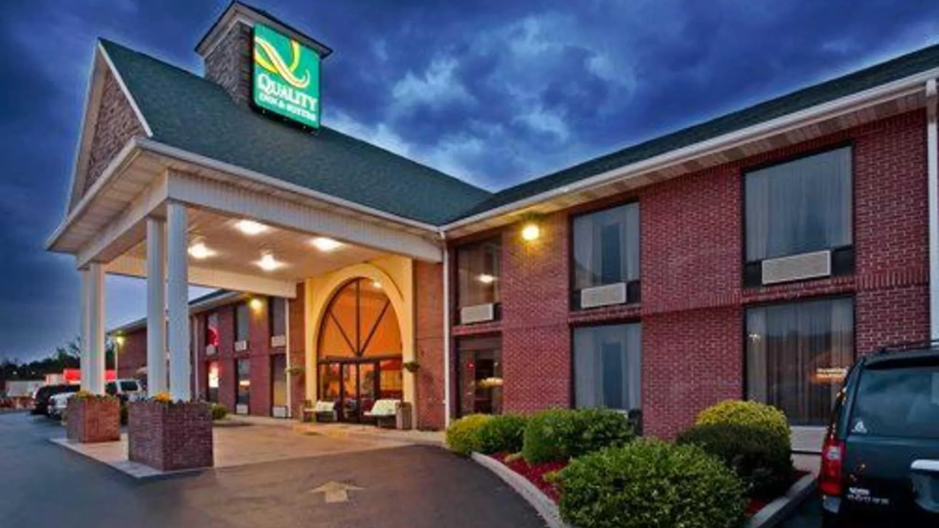 Staying in the Midwest: 15 Golf Hotels Compared