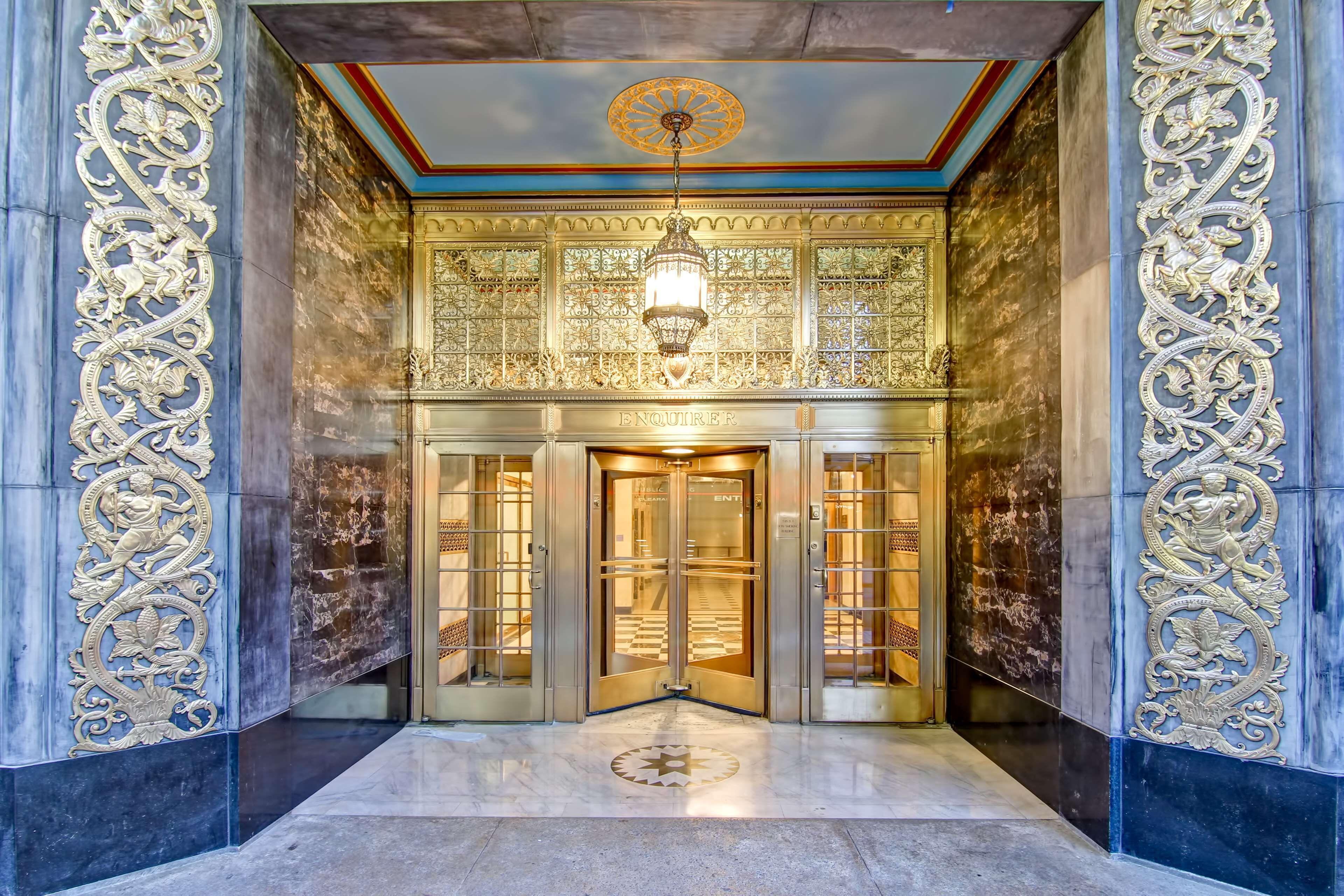 Staying In Downtown Cincinnati: 4 Business Hotels Compared