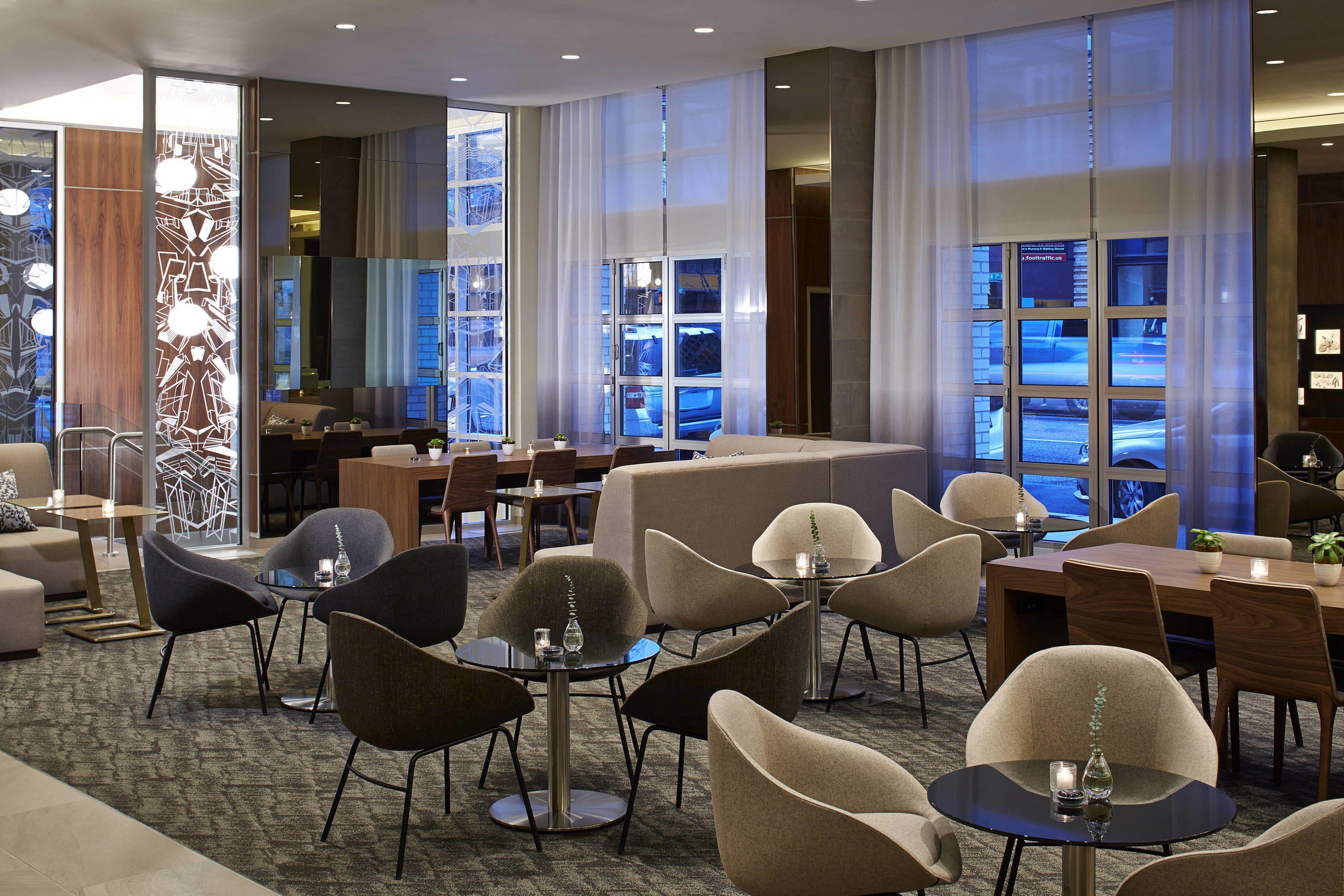 7 Top 4-Star Hotels in Downtown Portland for Smart Travelers